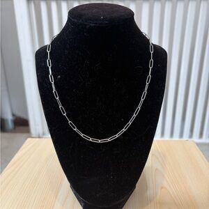 Elegant Silver Chain Necklace